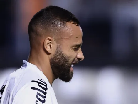 Cléber Xavier expõe lesão de Guilherme em Santos x CRB