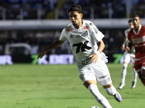 Mateus Xavier ganha moral com novo treinador do Santos