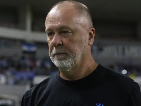 Torcida do Grêmio não alivia e detona Mano Menezes