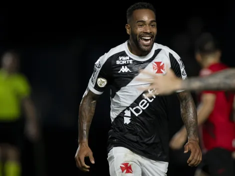 Reforço? Veja a minutagem de Alex Teixeira nos últimos jogos do Vasco