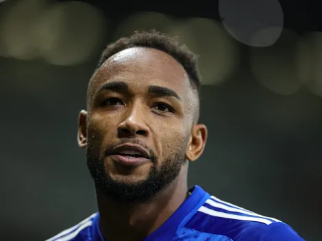 Rafa Silva ataca Memphis após cavadinha: “Você não sabe o significado de favela”