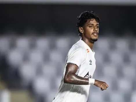 Andrey é reintegrado ao elenco do Santos e comissão avalia