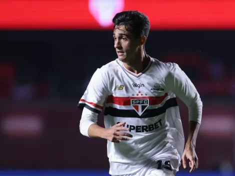 Rodriguinho marca golaço e fala em volta por cima: “Muito feliz”