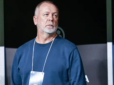 Mano Menezes cobra reforços no Grêmio