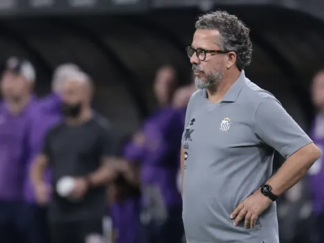Demissão já? Trabalho de Cléber Xavier no Santos não evolui