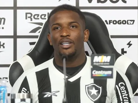 Elias Manoel desaponta em mais um jogo e deixa torcida do Botafogo decepcionada
