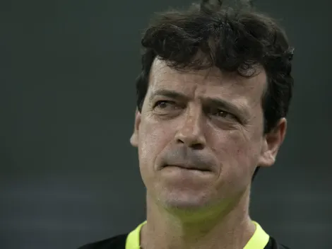 Fernando Diniz justifica ausência de Benjamin Garré no Vasco