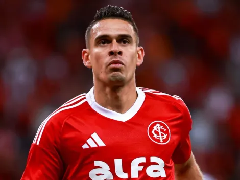Roger Machado veta Rafael Borré e escolhe Raykkonen como titular