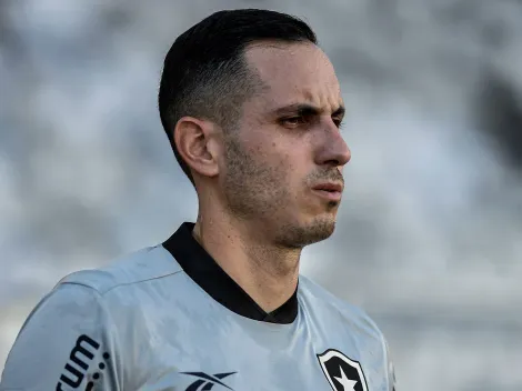 Botafogo desiste de Gatito Fernández após recuperação de Léo Linck