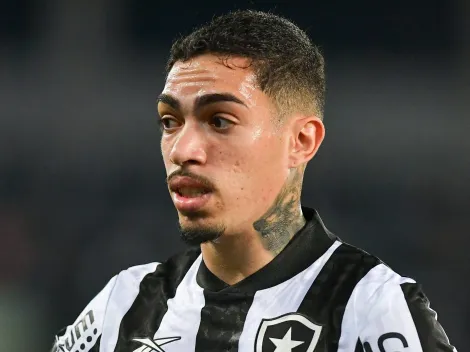 Al Wasl anuncia Hugo, ex-lateral do Botafogo