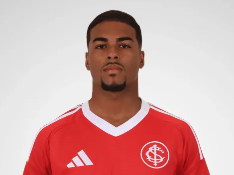 Clubes brasileiros e europeus sondam Gustavo Prado, do Inter