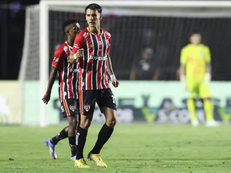 Ferreirinha, do São Paulo, alvo de críticas de ex-empresário