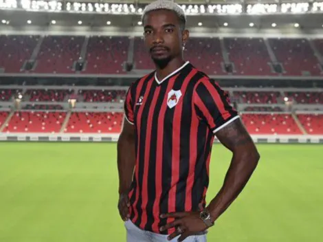 Alvo do Vasco, Thiago Mendes disputou oito jogos em 2024/25