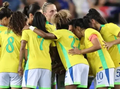 Seleção Feminina perde de virada para França em amistoso