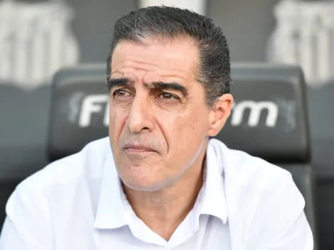 Demissão de Renato Paiva do Botafogo surpreende Renan Lodi