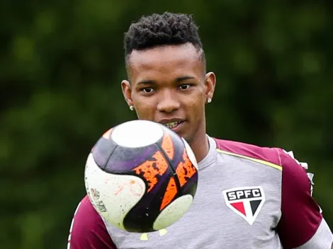 Vasco esbarra em detalhe para anunciar Thiago Mendes
