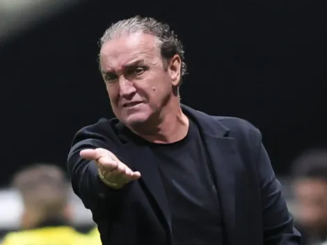 Cuca é informado sobre retorno de Isaac ao Atlético-MG