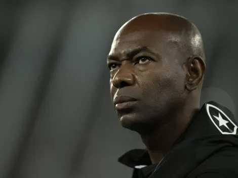 Botafogo deve ser comandado por Caçapa na reapresentação do elenco