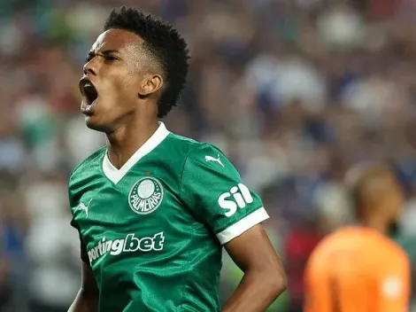 Estêvão se despede do Palmeiras nas redes sociais