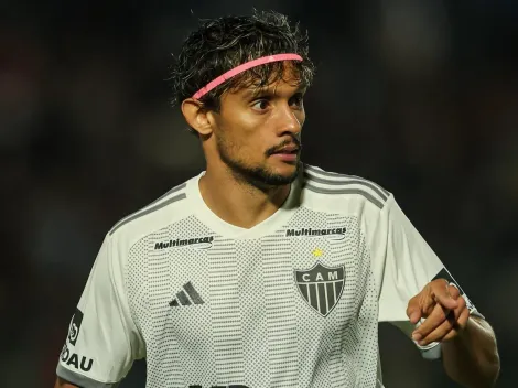 Scarpa faz alerta sobre sequência intensa do Atlético-MG