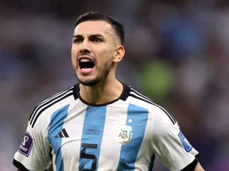 Paredes fecha com Boca Juniors e deixa Santos de lado