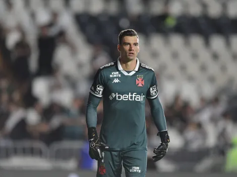Léo Jardim renova com o Vasco