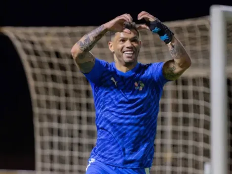 Vasco se afasta de Carlos Júnior após decisão do Al-Shabab