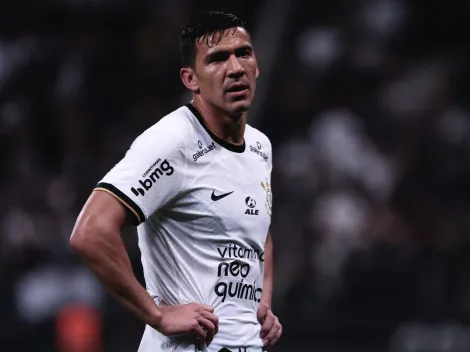 Grêmio quer contratar Balbuena, ex-Corinthians, para a zaga