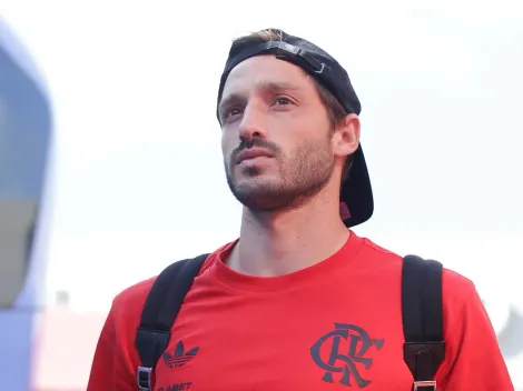 Filipe Luís é surpreendido com desempenho de Viña no Flamengo