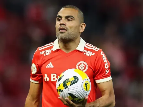 Após 10 meses, Mercado deve voltar ao time titular