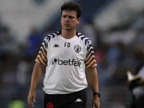Fernando Diniz comenta desgaste físico de Nuno Moreira no Vasco