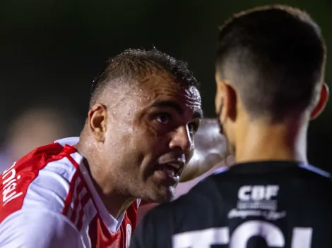 Mercado faz falta e gol em Internacional x São Paulo é anulado