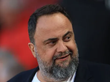 Interessado no Vasco, Marinakis desmente tratativas com o Botafogo