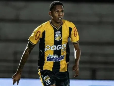 Botafogo pausa negociação com Dantas e mira outro zagueiro