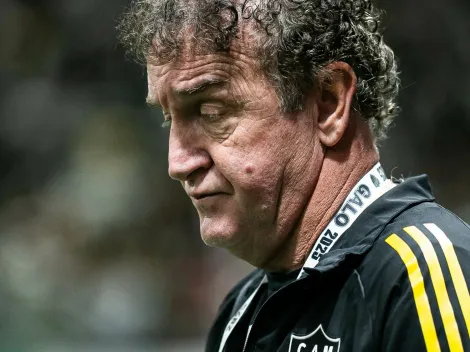 Feliz, Cuca rasga elogios ao Atlético-MG após classificação