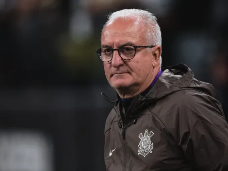 Héctor Hernández está afastado do Corinthians