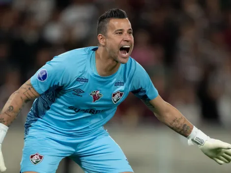 Fábio celebra recorde conquistado e relembra chegada ao Fluminense