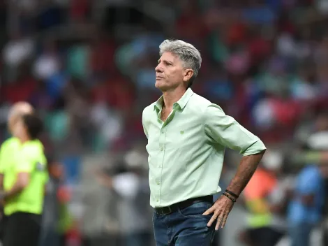 Torcedores reclamam sobre demora de Renato em substituições