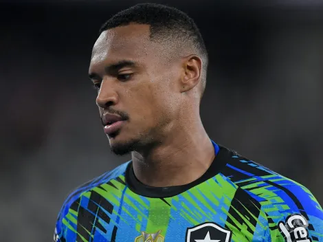 John explica sobre saída do Botafogo para o Nottingham Forest