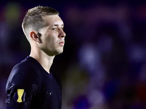 Corinthians realiza treino aberto e Charles participa normalmente após diagnóstico