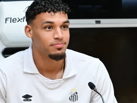 Victor Hugo irrita torcedores ao comparar Santos e Flamengo