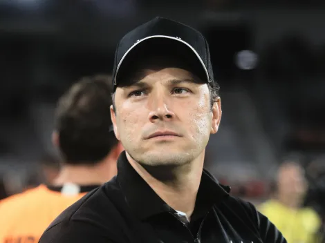 Bruno Pivetti vê saídas do sub-20 do Flamengo como parte do processo e cita Filipe Luís