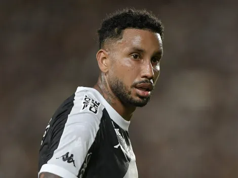 Vasco não deve contratar volante após lesão de Jair; entenda a decisão da diretoria