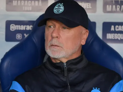 Diretoria do Grêmio cobra resultados de Mano após a chegada de reforços