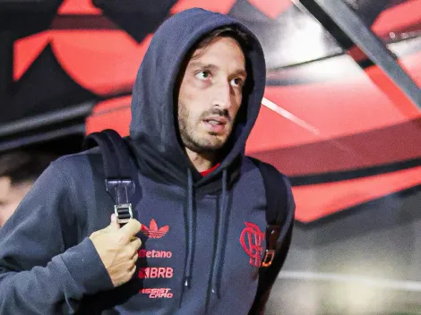 Viña é titular na Seleção do Uruguai e busca chance com Filipe Luís