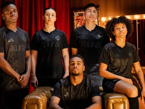 Internacional lança uniforme III preto em homenagem ao título brasileiro de 1975