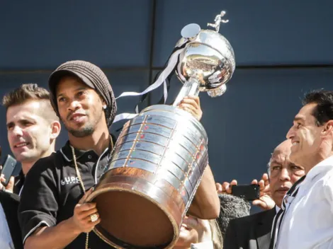 Ronaldinho Gaúcho, o Bruxo que mudou a história do Galo