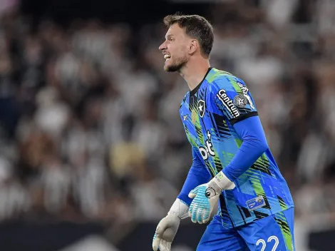 Neto comete falha bizarra e torcida do Botafogo detona o goleiro
