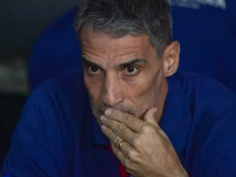 Santos recebe Alexis Duarte no CT, mas zagueiro fica de fora do duelo com Atlético-MG