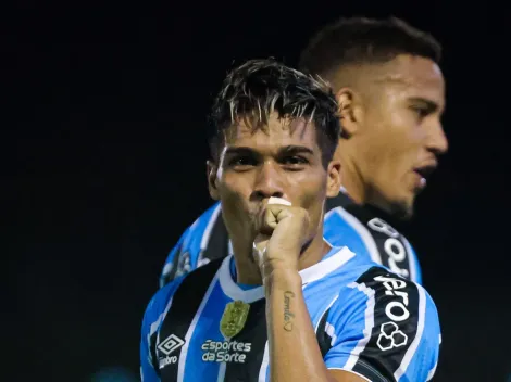 Arezo não fica no Peñarol e Grêmio avalia novo empréstimo